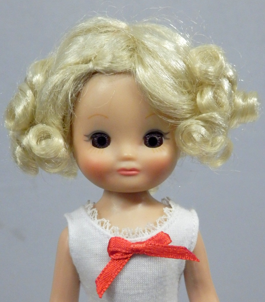 Effanbee タイニーベッツィーマッコール Basic Betsy Blonde 2008 ...