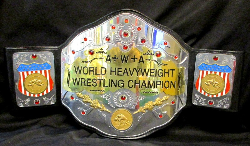 チャンピオンベルトAWA世界ヘビー級  チャンピオンベルト  レプリカ   プロレス