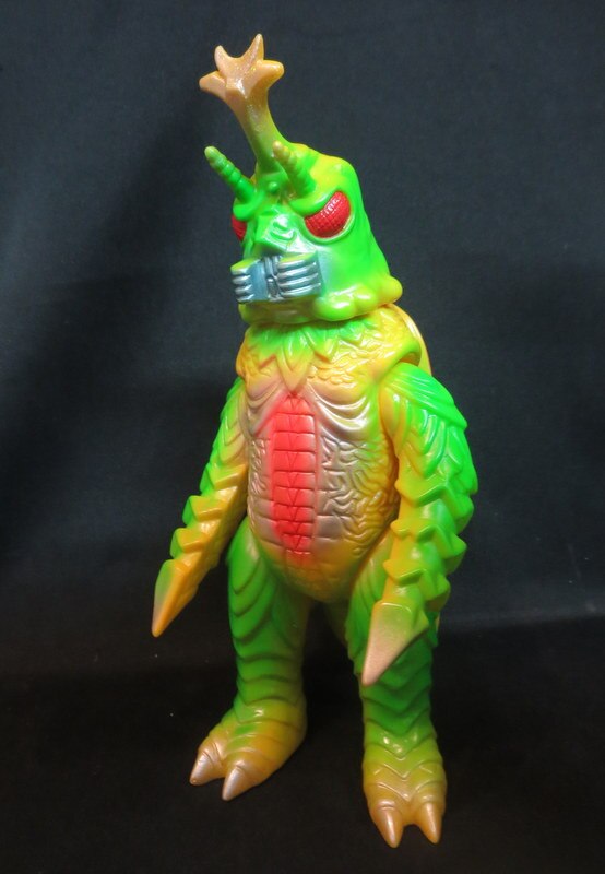 kaiju bullmark