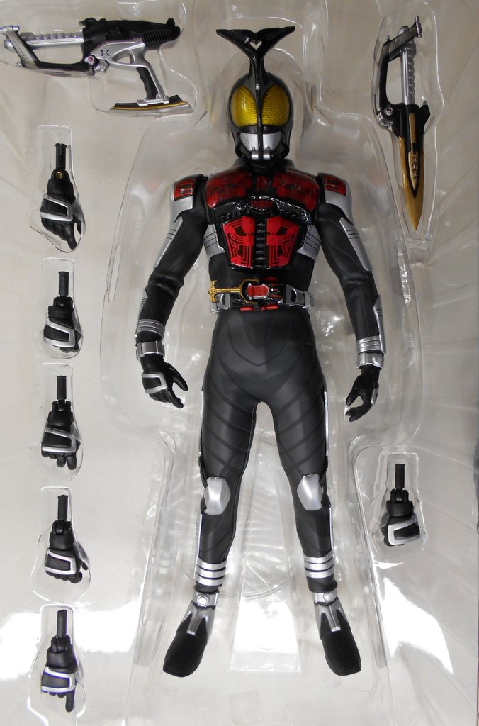 RAH 仮面ライダーカブト ダークカブト 2.0 1/6 メディコムトイ-