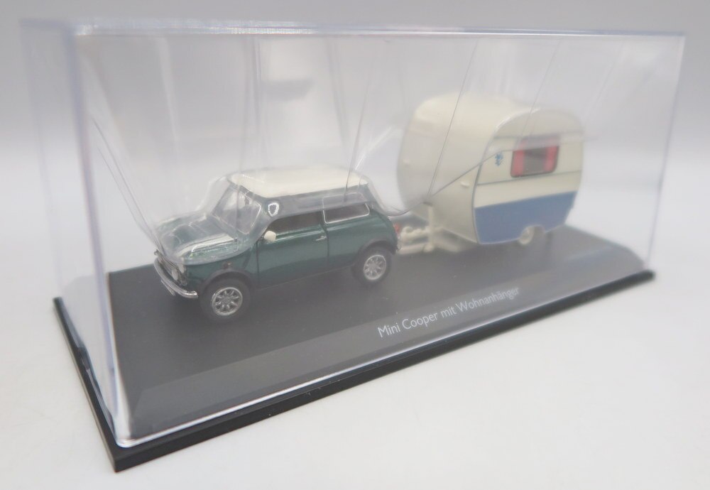 Schuco 1/43 ミニ クーパー トレーラー付 `Knaus Schwalbennest