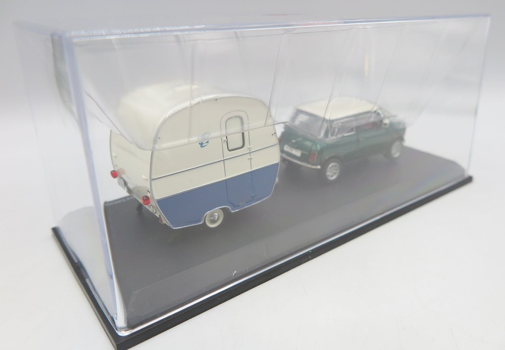 Schuco 1/43 ミニ クーパー トレーラー付 `Knaus Schwalbennest