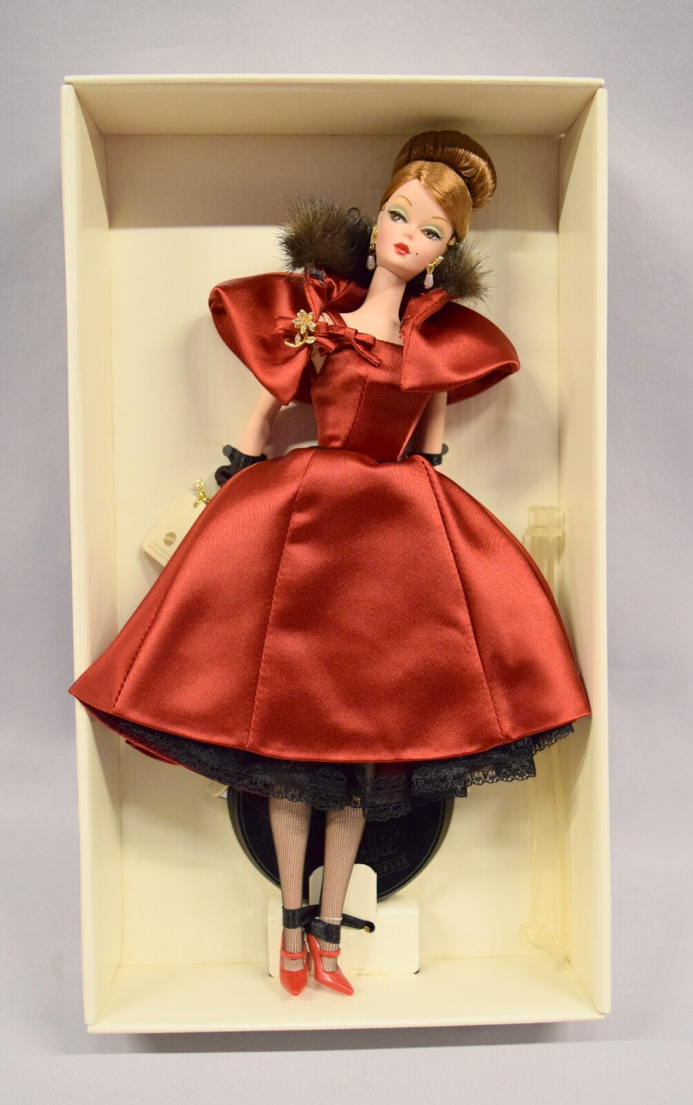 Barbie バービー Ravishing in Rouge. Fashion Model Collection Fao