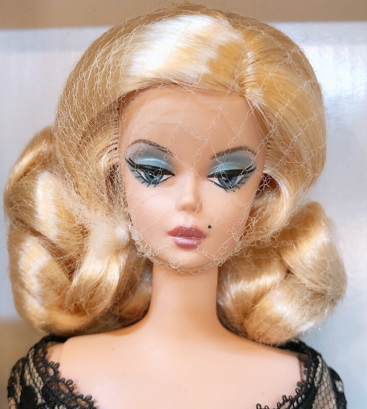 Mattel - Barbie - FMC (Fashion Model Collection) Trace of Lace(Blonde)