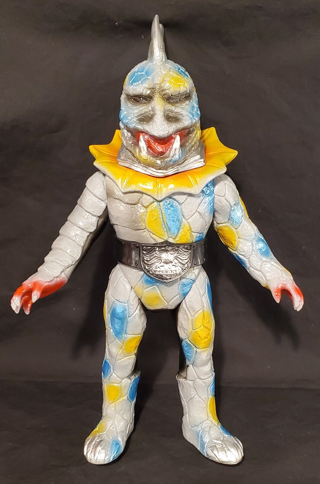 medicomtoytoeiretrosofubicollectionpoisonlizardman