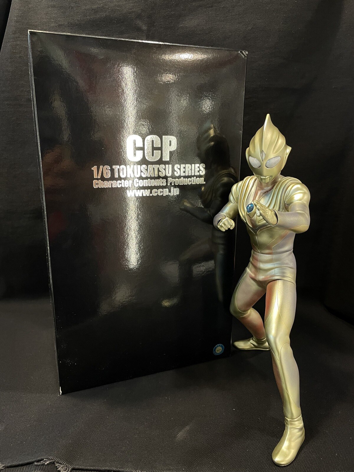 高評価のクリスマスプレゼント グリッターティガ CCP CCP ウルトラマン