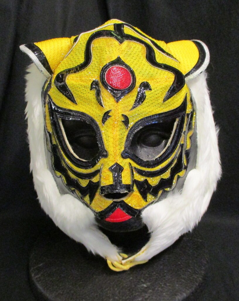 東京大放出セール  プロレスマスク ２代目タイガーマスク 格闘技/プロレス