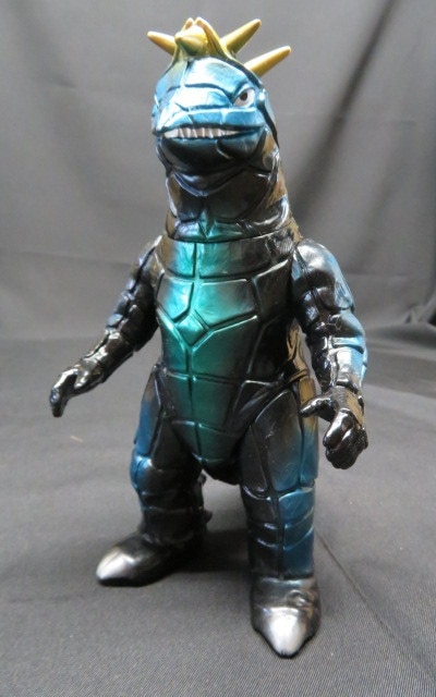 やまなや 怪獣郷 ドラコ再生 黒成型 2期 | まんだらけ Mandarake