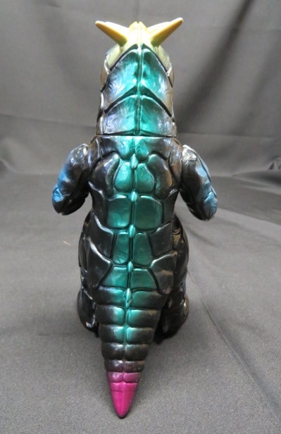 やまなや 怪獣郷 ドラコ再生 黒成型 2期 | まんだらけ Mandarake