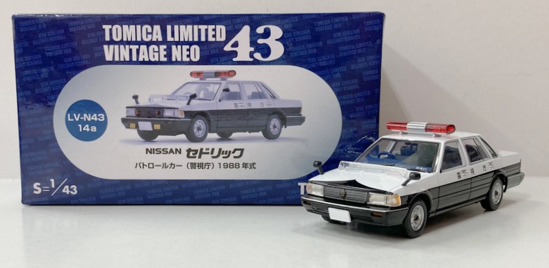 Tomica Limited Vintage Neo 1/43 LV-N43-14a Nissan Cedric Patrol Car 