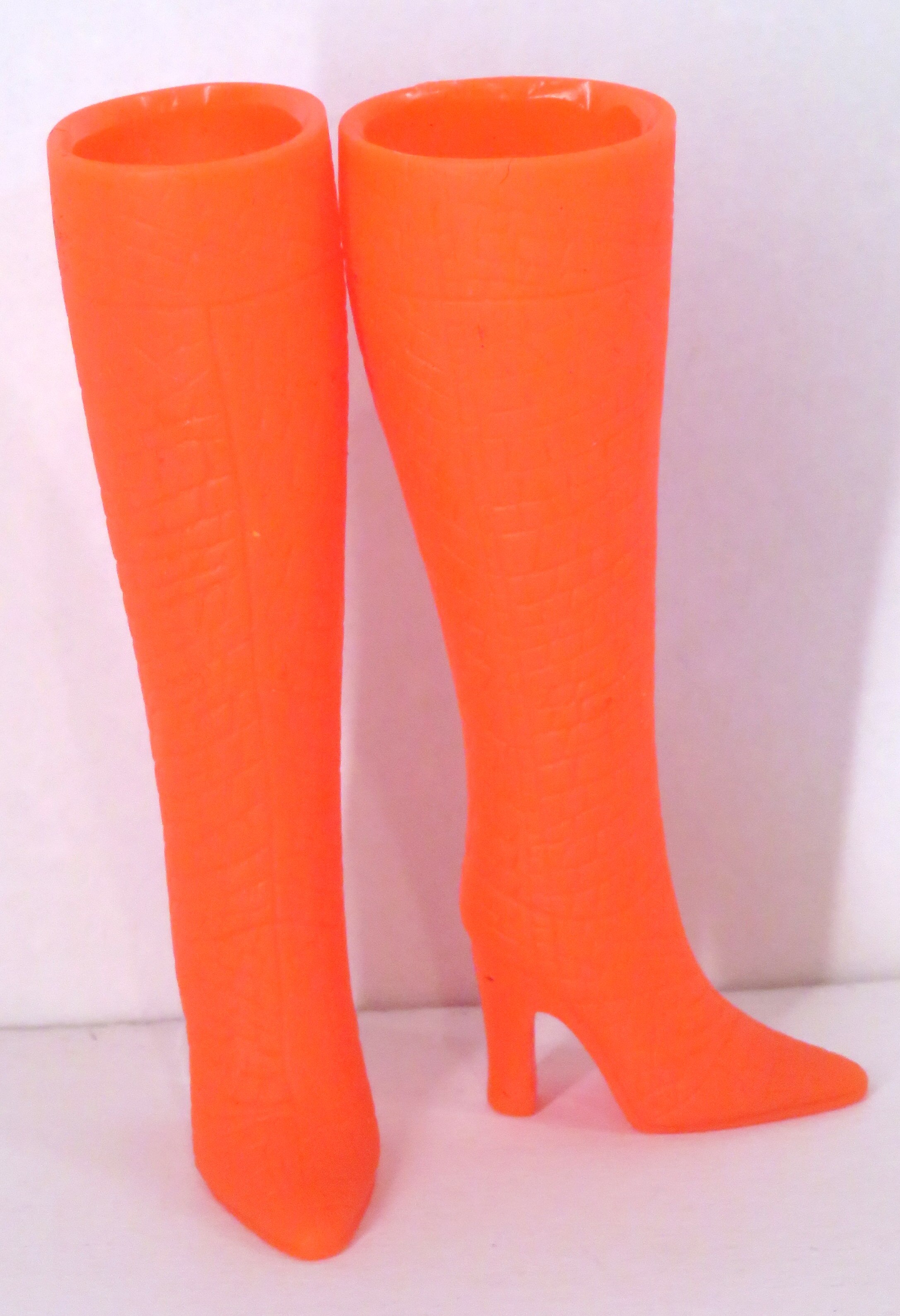 ドール用靴 バービーサイズ ピンヒールブーツ ライトオレンジ 橙色 ゴム製 まんだらけ Mandarake