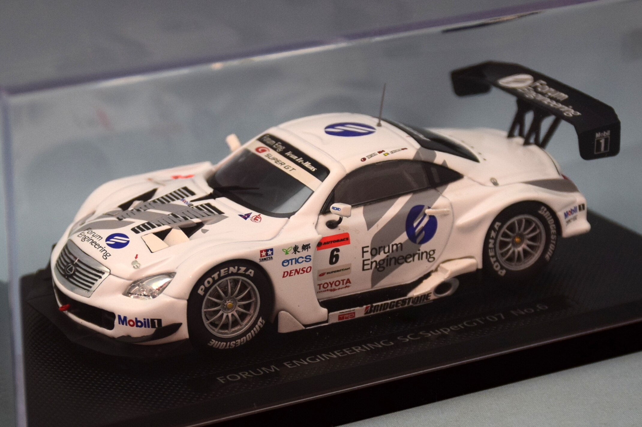 MMP 1/43 EBBRO Forum Engineering SC430 (White) SUPER GT 500 2007