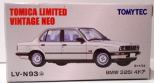 TOMICA LIMITED VINTAGE NEO BMW 325i 4ドア(白) LV-N93a
