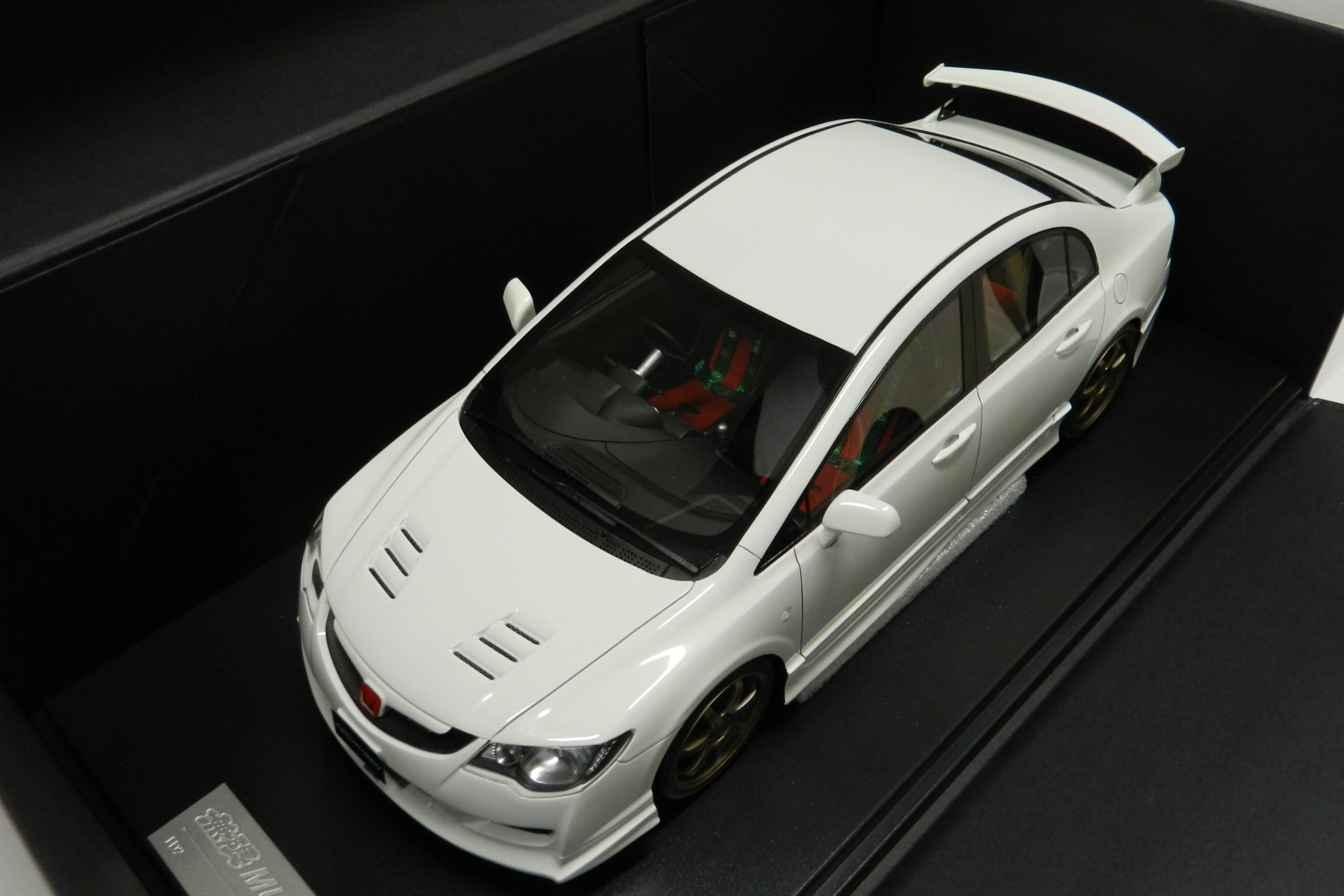 One Model 1 18 One Model Infinite Honda Civic Type R Fd2 Mugen White 17a0101 Mandarake 在线商店
