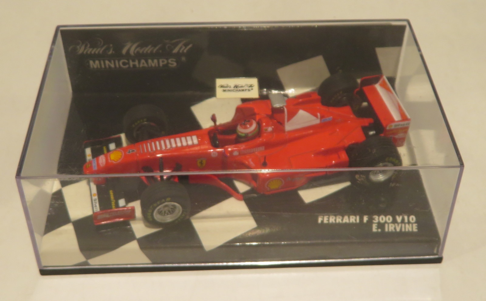 Paul\'s Mode lArt 1/43 MINICHAMPS FERRARI F300 V10 E.IRVINE 1998