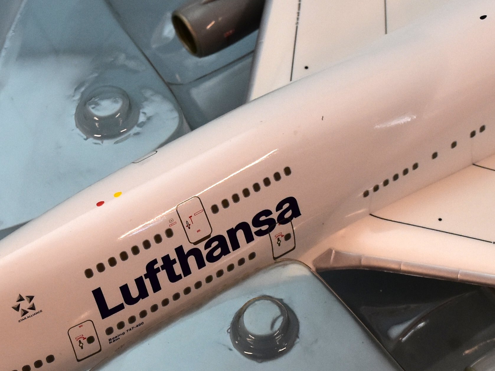 herpa 1/200 Lufthansa/Boeing 747-400 Koln/D-ABVR 550031