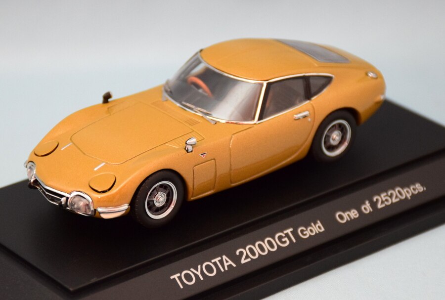 エブロ TOYOTA 2000GT Gold 前期型 - ミニカー