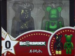 An ornament lot / BE@RBRICK