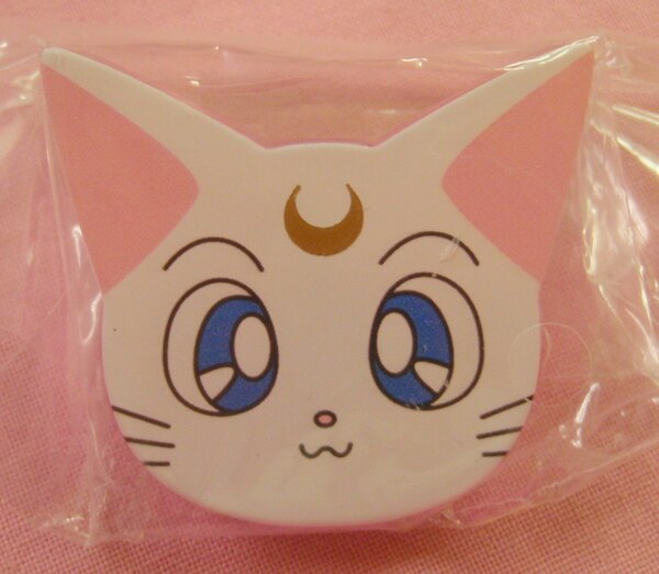 サンスター文具 セーラームーンth アルテミス 白猫 プリズムダイカットクリップ まんだらけ Mandarake