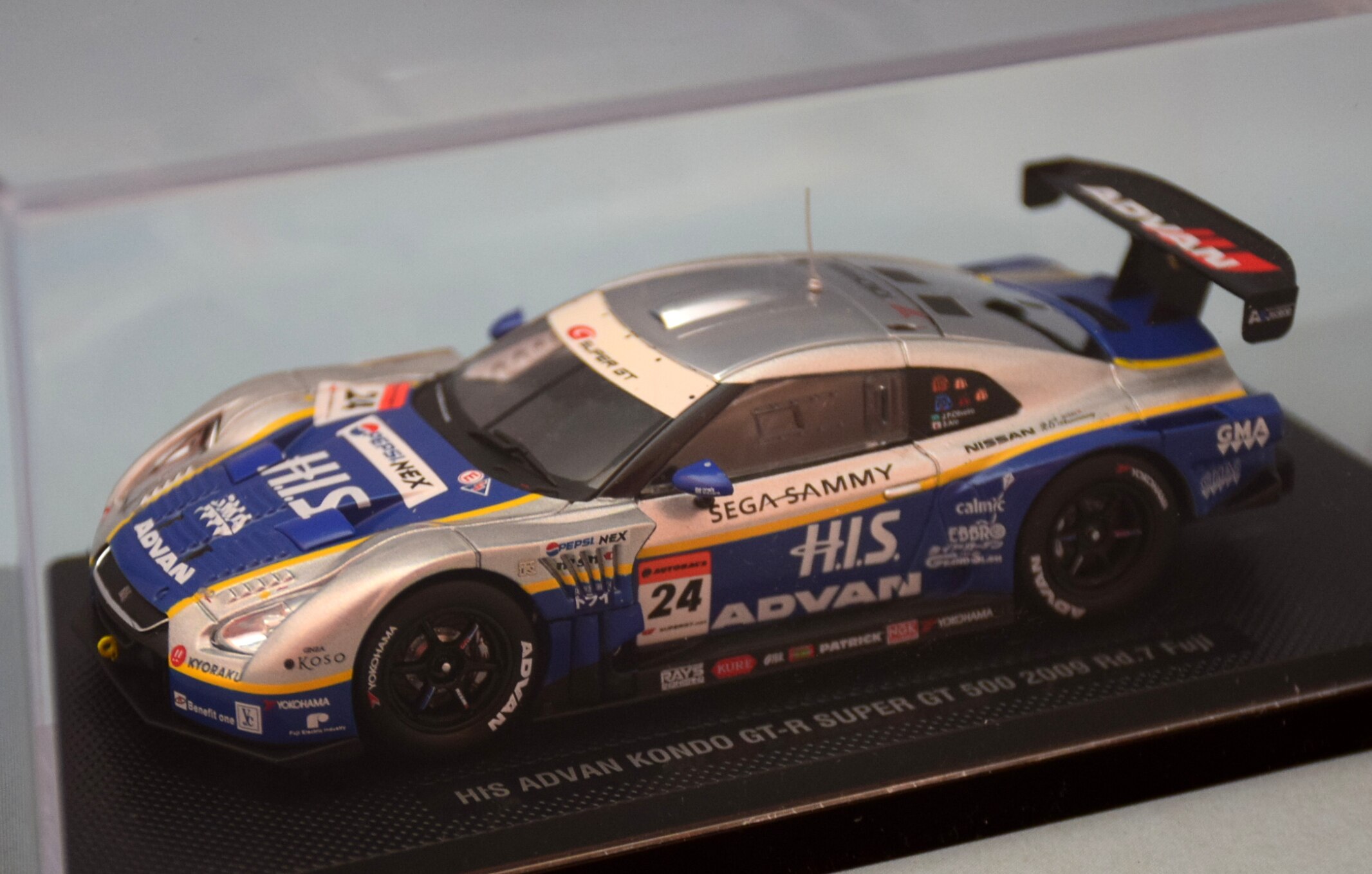 MMP 1/43 EBBRO HIS ADVAN KONDO GT-R SUPER GT 500 2009 Rd.7 Fuji