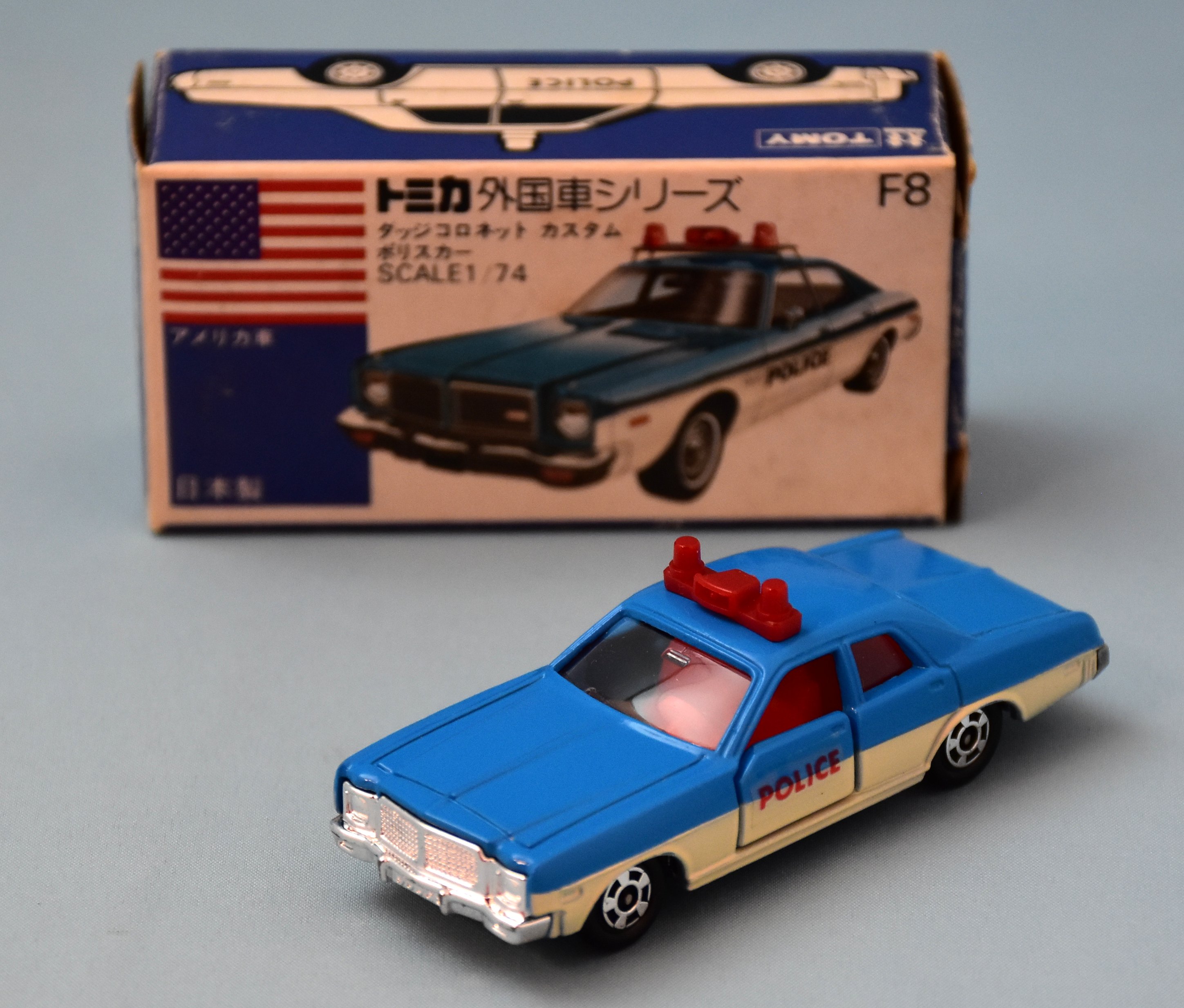 毎日続々入荷 青箱トミカ F6 ダッジコロネットカスタムポリスカー