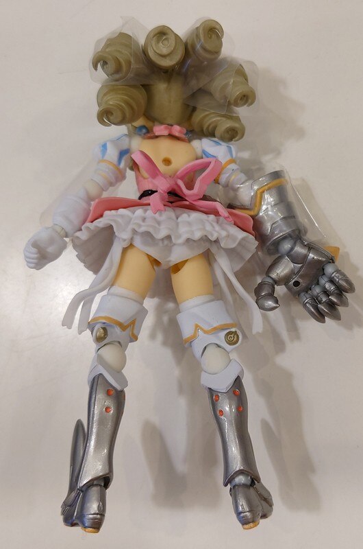 ありある公開商品 海洋堂 リボルテック/クイーンズブレイド 鋼鉄