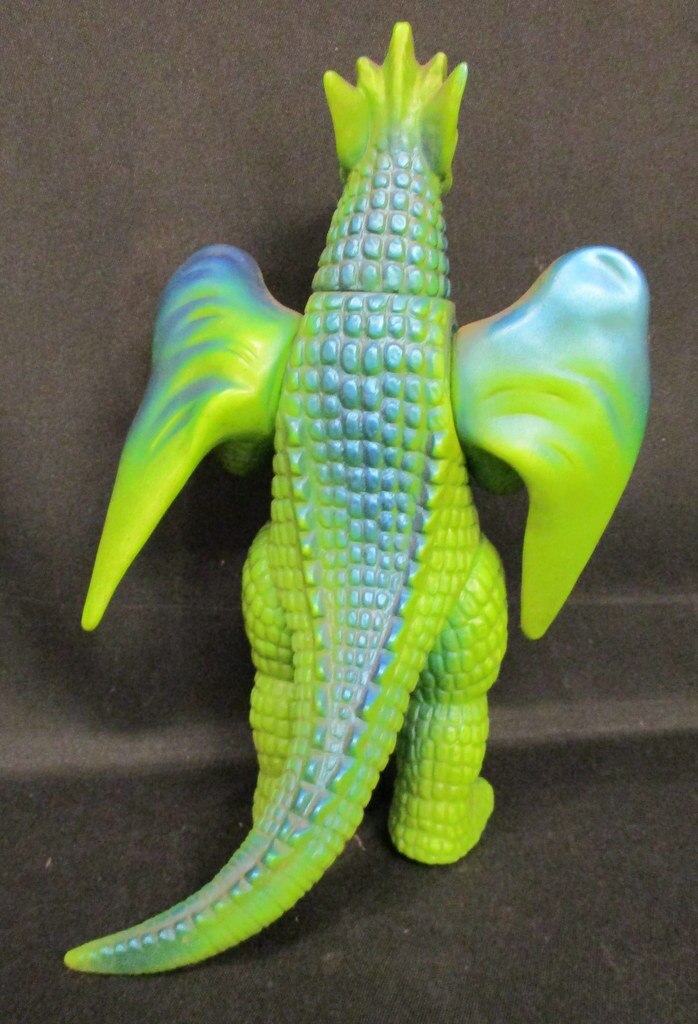 CLUB-B Bullmark Reproduction Version Kaiju Series Chameleking Yellow ...