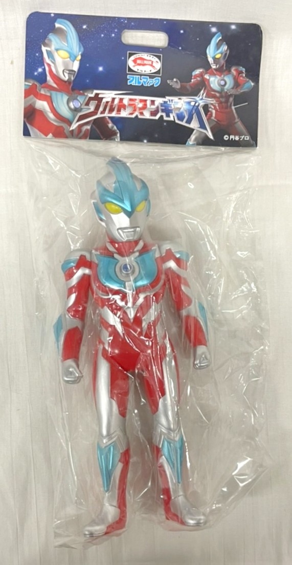 Bullmark No Kaiju Sery Ultraman GUltraman Gingaaman Gingaing Red Molded ...