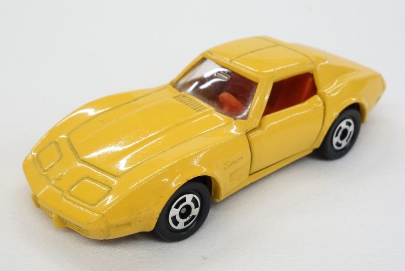 Tomy 外国車シリーズ トミカ シボレー コルベット スティングレイ 黄 F21 1 まんだらけ Mandarake