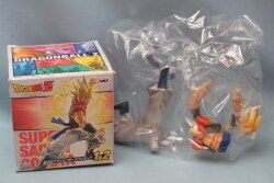 assembling model action pose figure 1 and 2