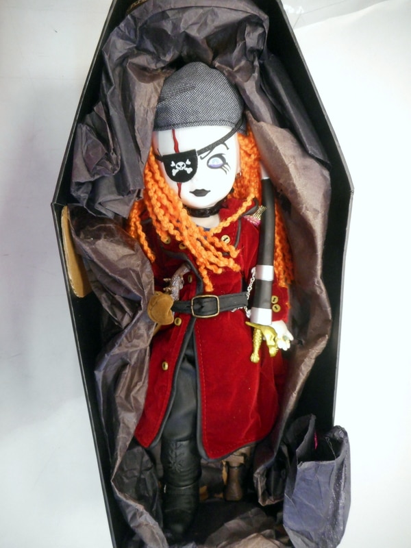 Living Dead dolls CAPTAIN BONNY - SF