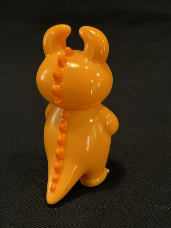 MEDICOMTOY VAG series 26 DINO UAMOU Orange | ありある | まんだらけ 