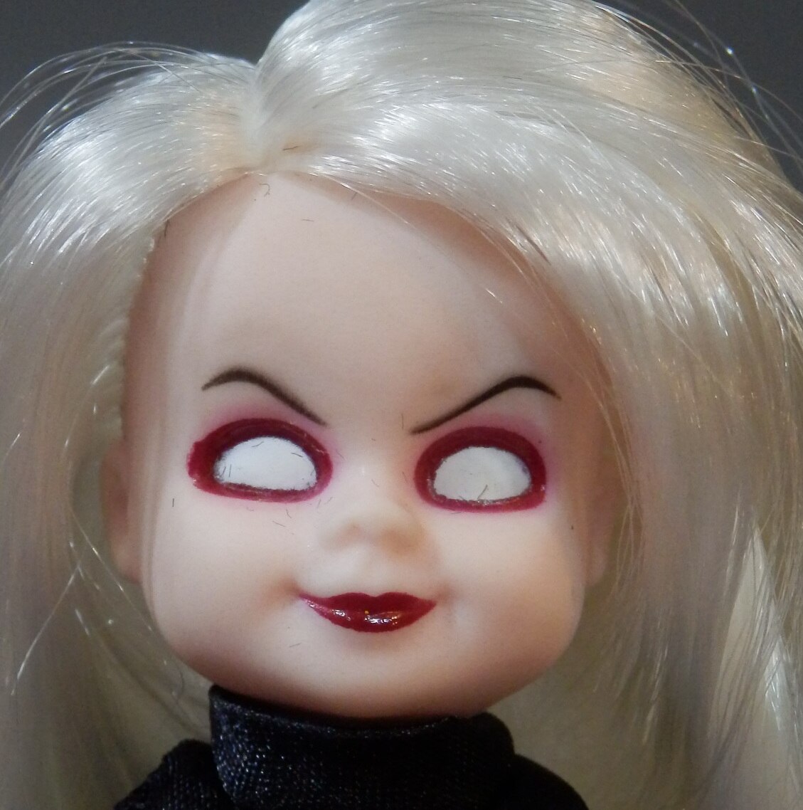 Mezuko Living Dead Dolls Mini Ms.Eerie Mandarake Online Shop