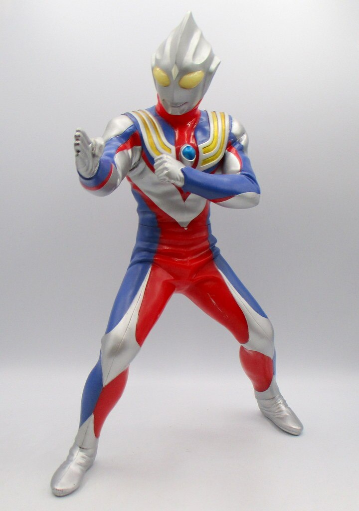 バンプレスト ウルトラマンシリーズビッグサイズソフビ1 ウルトラマンティガ | まんだらけ Mandarake