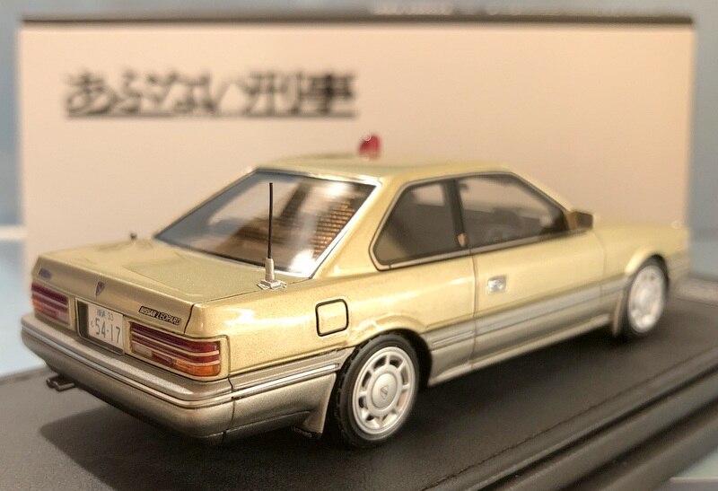 イグニッションモデルxTOMYTEC【1/43スケール T-IG4301】日産 レパード