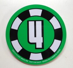 A トッキュウ emblem badge / トッキュウ jar 