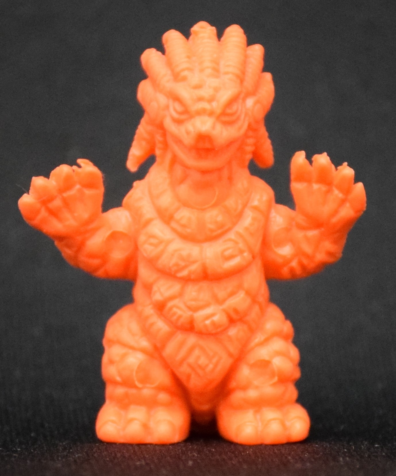 【受注生産品】 希少 昭和レトロ 吊り下げ玩具 書い 怪獣フィギュア消しゴム 6体 特撮