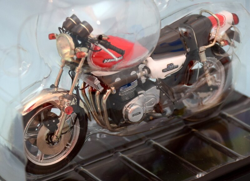 マルサン 1/18 鉄馬プロジェクト KAWASAKI 750RS 菱木研二カスタムVer