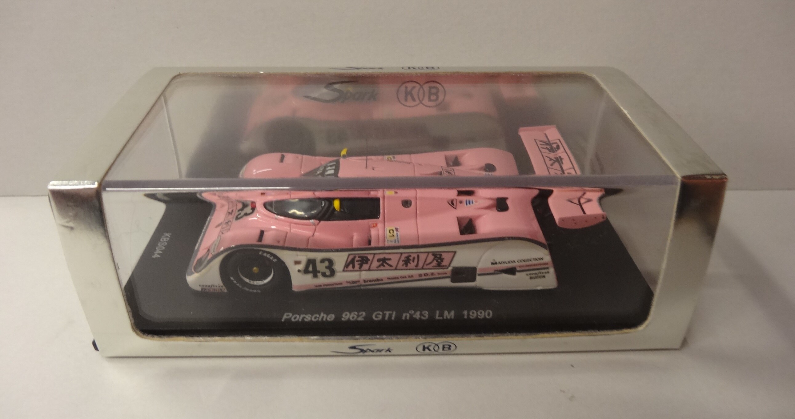 模型・プラモデル 1/43SPARKスパークPORSCHE ROADAmerica1992