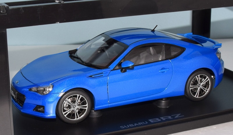 AUTOart 1/18 PERFORMANCE SUBARU BRZ (WR BLUE MICA) 78691