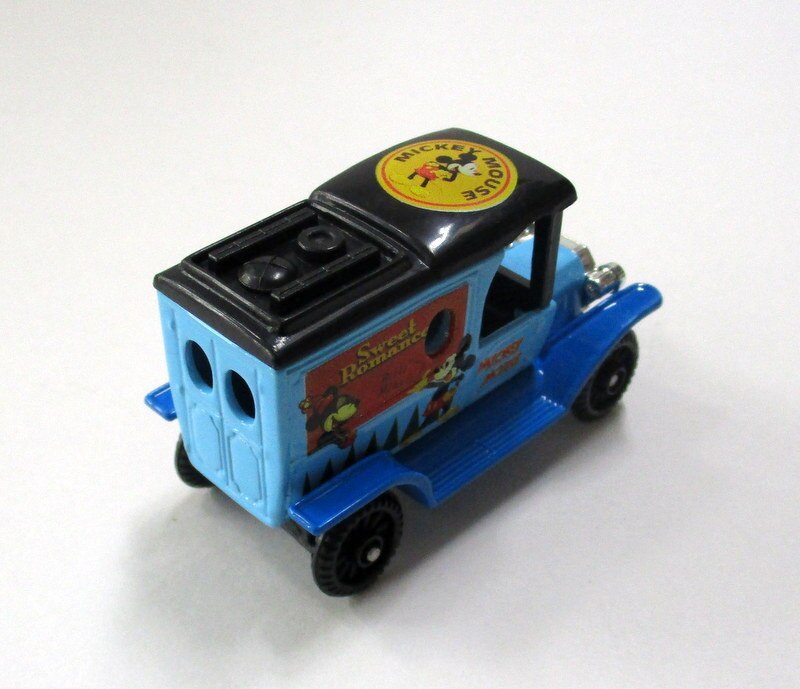 トミカ　Dカプセル　T型クラシックカー　ミッキーマウス　1 ディズニー　未開封
