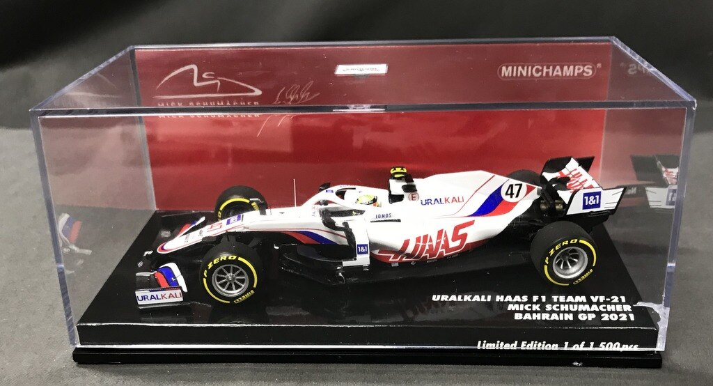 PMA 1/43 MINICHAMPS ウラルカリハースF1チーム VF-21 ミック