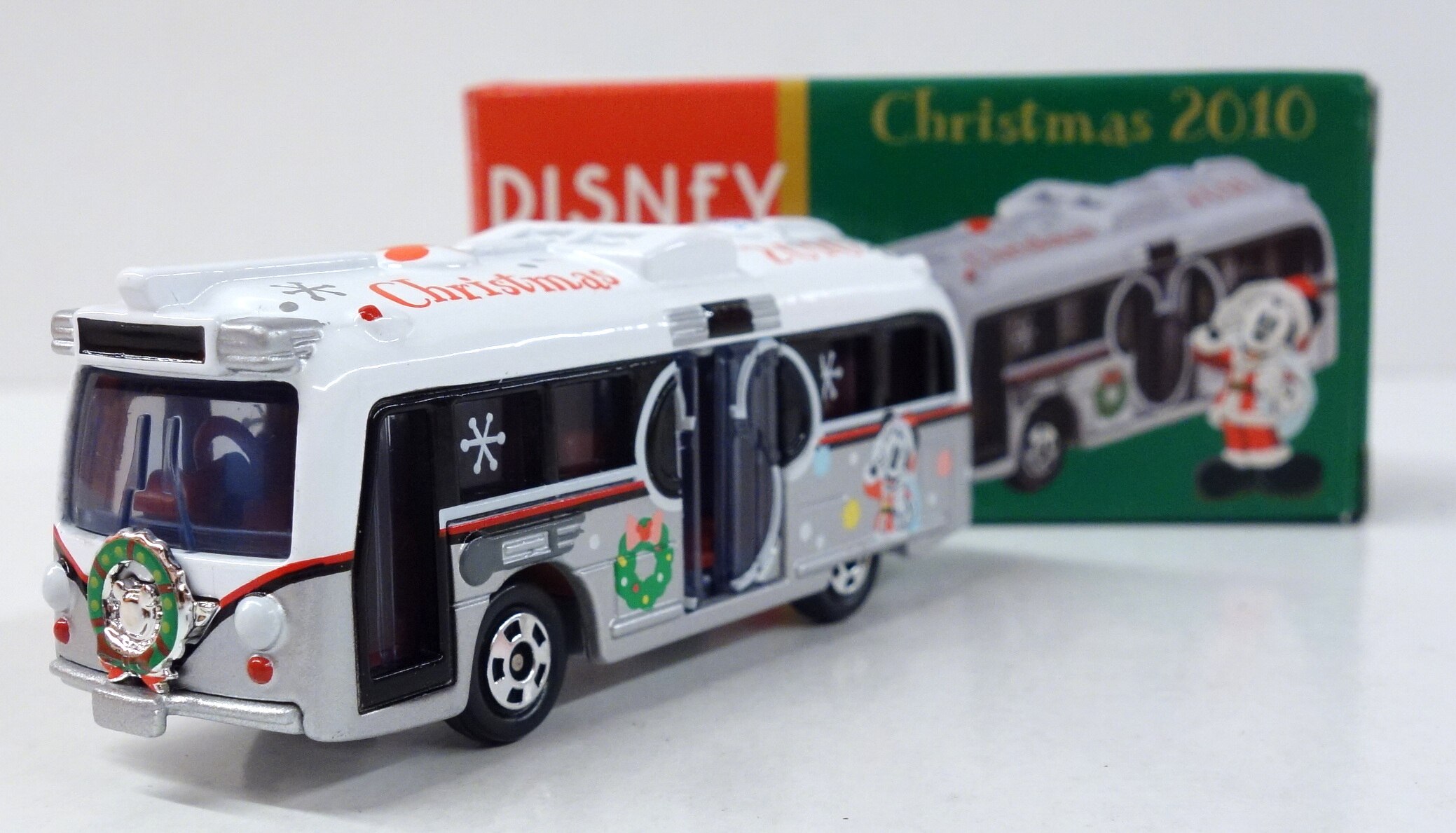 タカラトミー トミカdisney Vehicle Collection リゾートクルーザー10クリスマス まんだらけ Mandarake