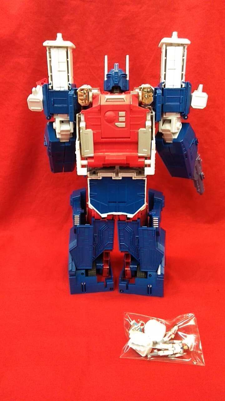 mandarake | takara tomy transformers masterpiece ultra magnus