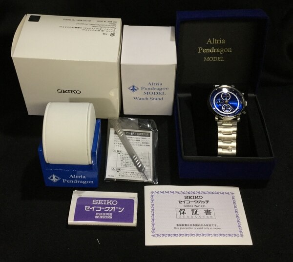 SEIKO Original Servant Watch Saber / Artoria Pendragon model watch stand  with set | Mandarake Online Shop