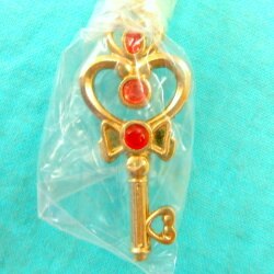 A die-casting charm / Sailor Moon 