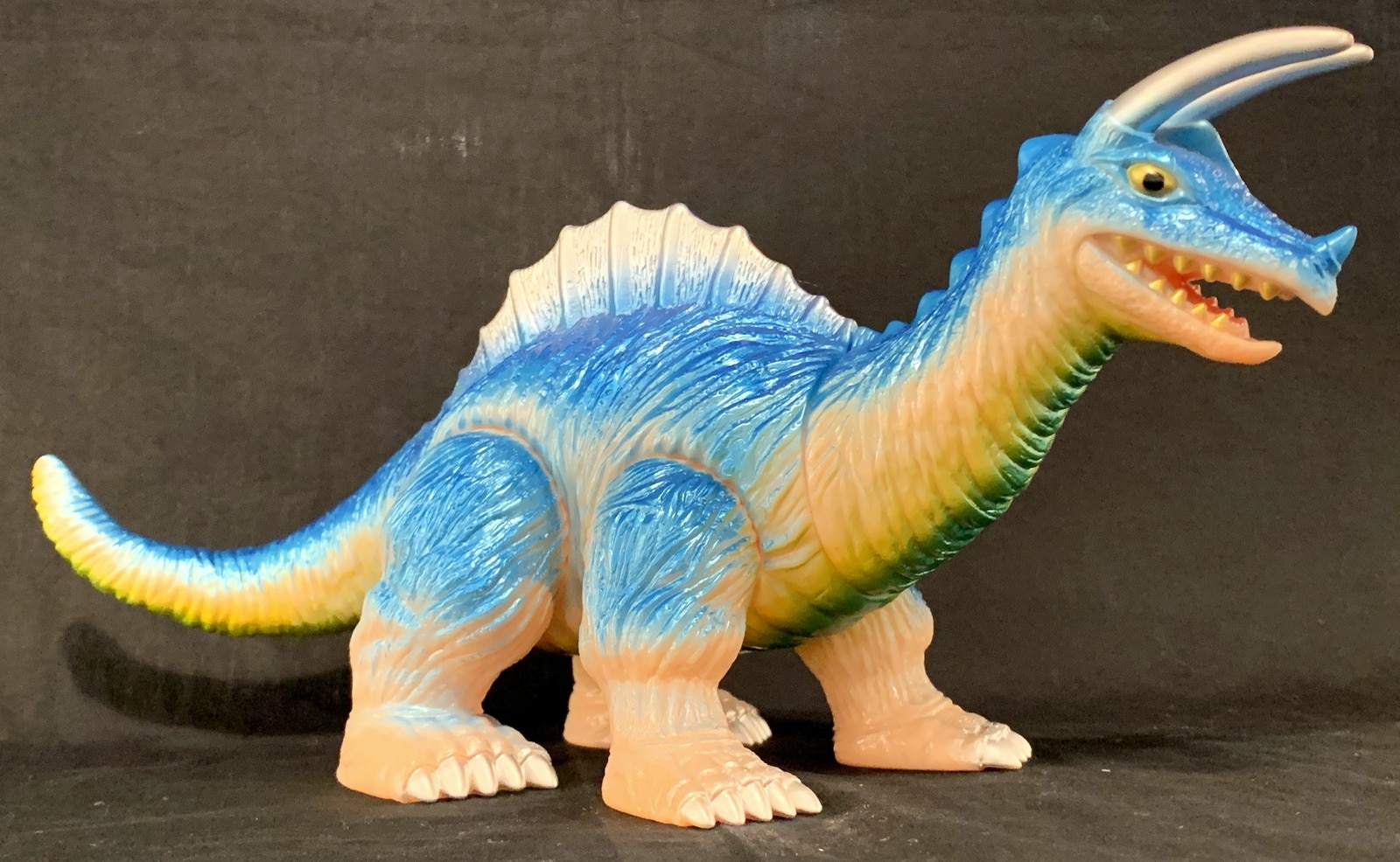 やまなや 怪獣郷 キングザウルス3世 フィギュア王限定