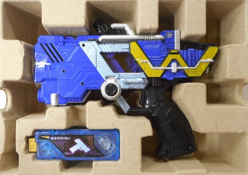 まんだらけ通販 バンダイ ダブル なりきりシリーズ 仮面ライダーw ダブル トリガーマグナム 中野店からの出品