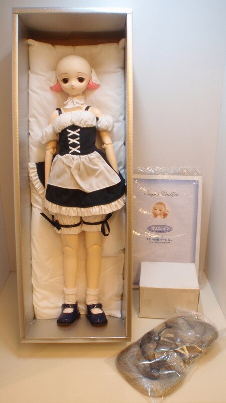 chobits doll