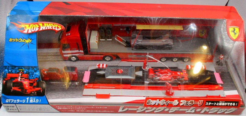 MATTEL 日本語版 HOT WHEELS Ferrari レーシング・チーム・トラック